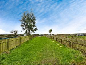 Photo 9- click for photo gallery